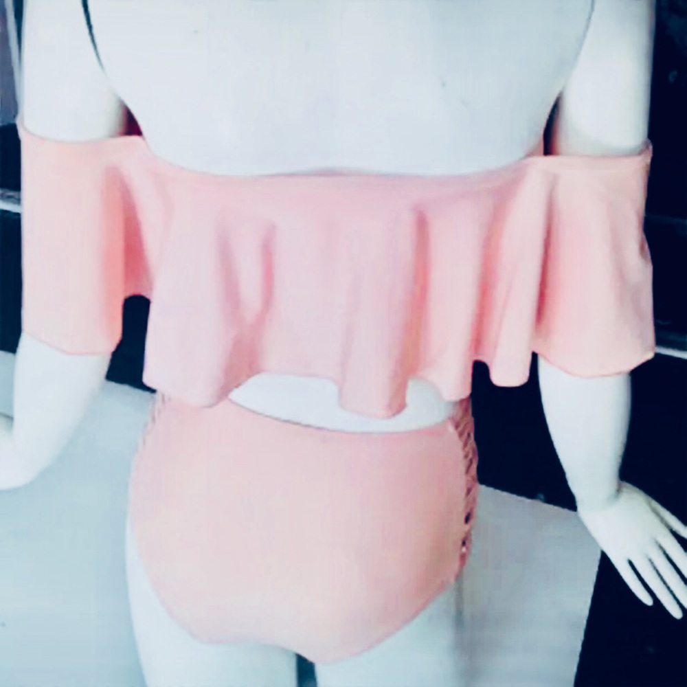 👙Pink Off the Shoulder High Waisted Bikini👙 - Picture 7 of 8